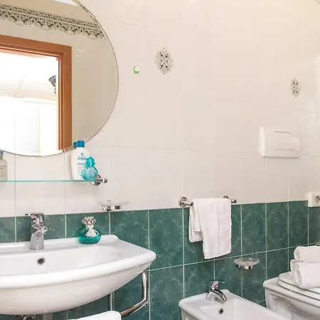 Comfort - Nuova Gestione Aparthotel 3*